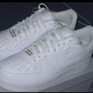 Nike Air Force 1 (used)